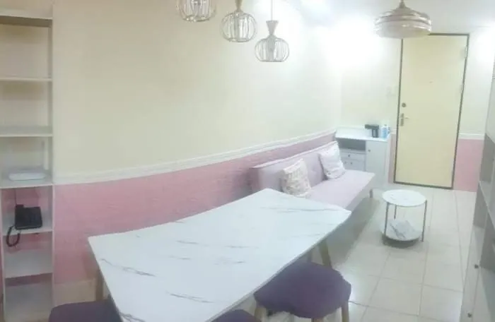 New Pinkish Two Bedrooms Unit With Full Korean Kitchenette Apartahotel