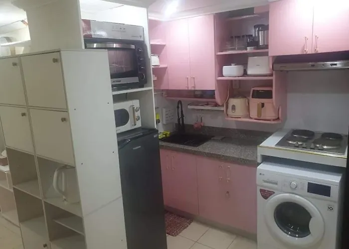 New Pinkish Two Bedrooms Unit With Full Korean Kitchenette Apartahotel